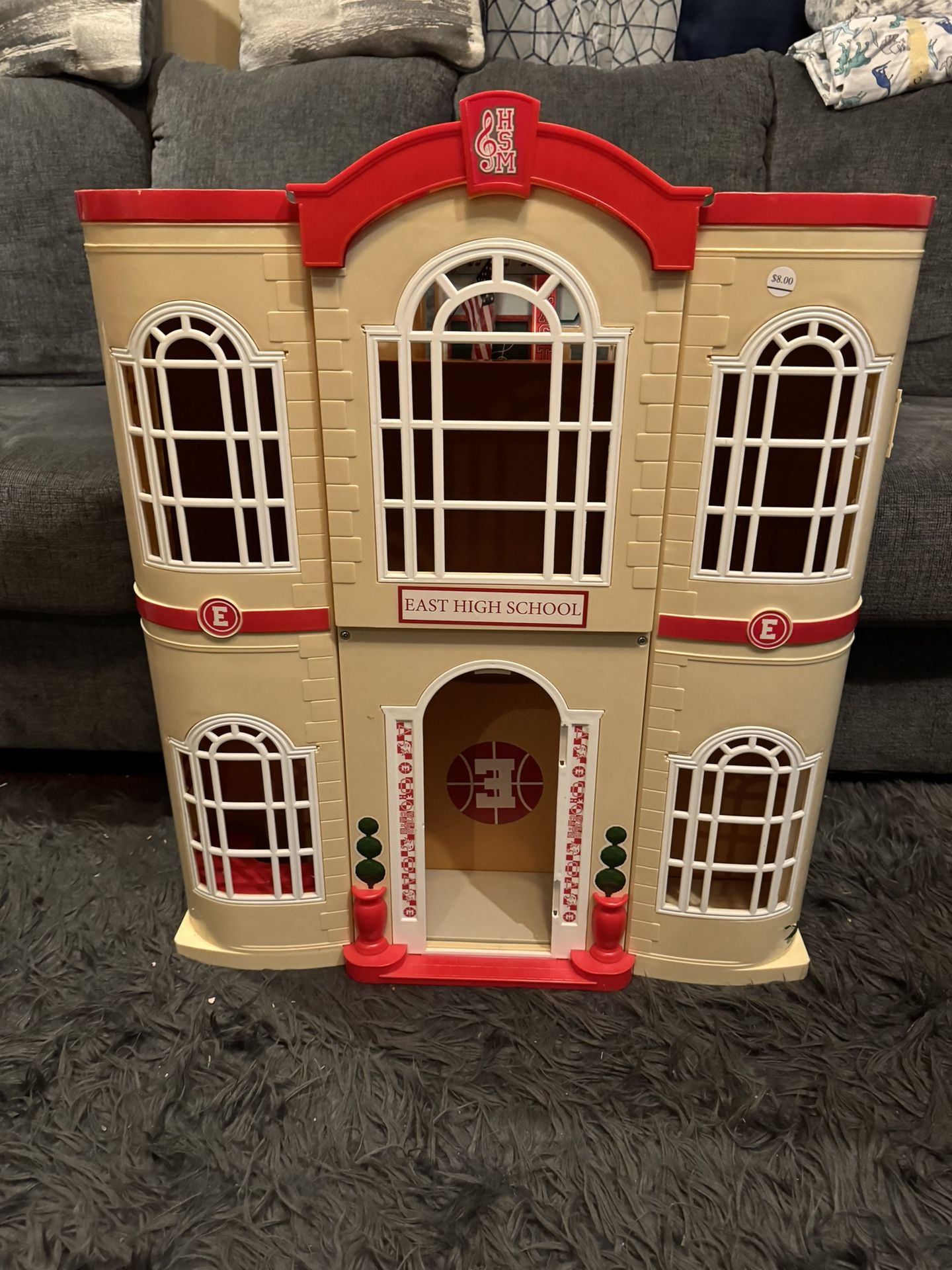 Disney 2008 HIgh School Musical 3 Barbie Doll House Senior Year East High