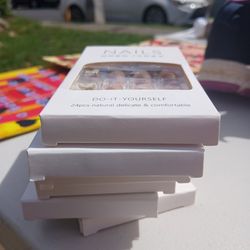 Acrylic Nails: WILL NOT REPLY TO QUESTIONS ALREADY ANSWERED!