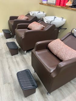 Shampoo Bowl Chairs with Backwash Units – Set of 3