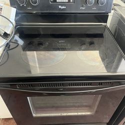 Whirlpool  Glass Top Electric Stove Used