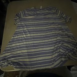 LuLaRoe Women's Perfect Tee, Size XL, Periwinkle/Grey Stripe