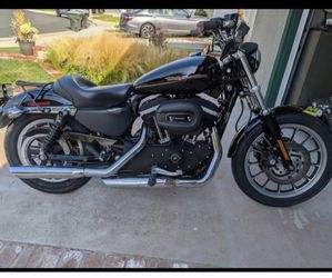 2006 Harley Sporster 883 Clean One Owner Mint 