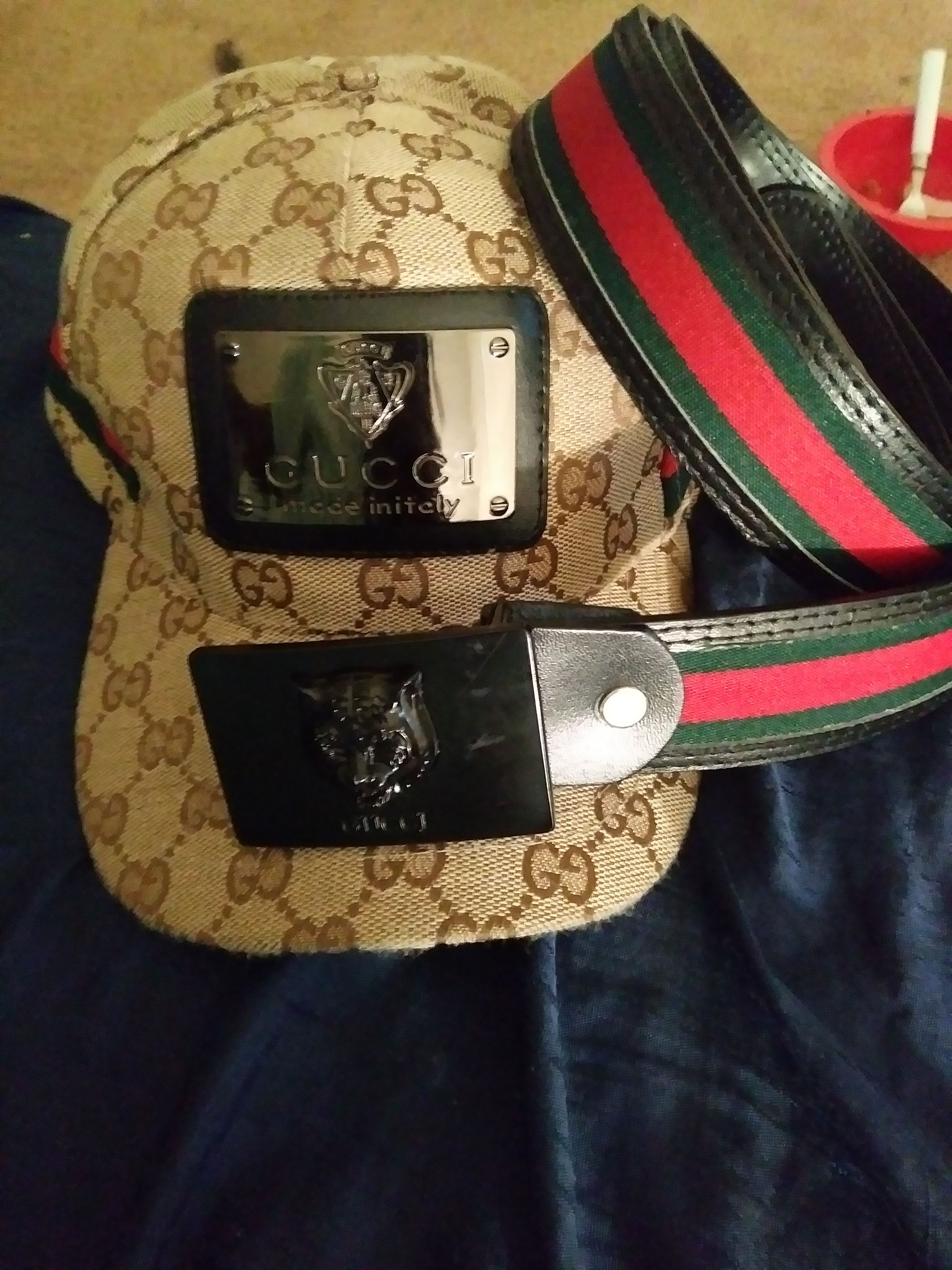 Gucci hat/belt32