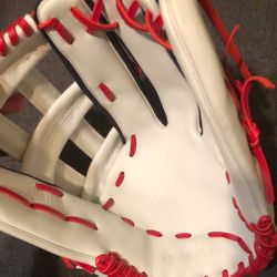 Softball Glove 