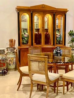Lighted Wood China Cabinet Display Hutch