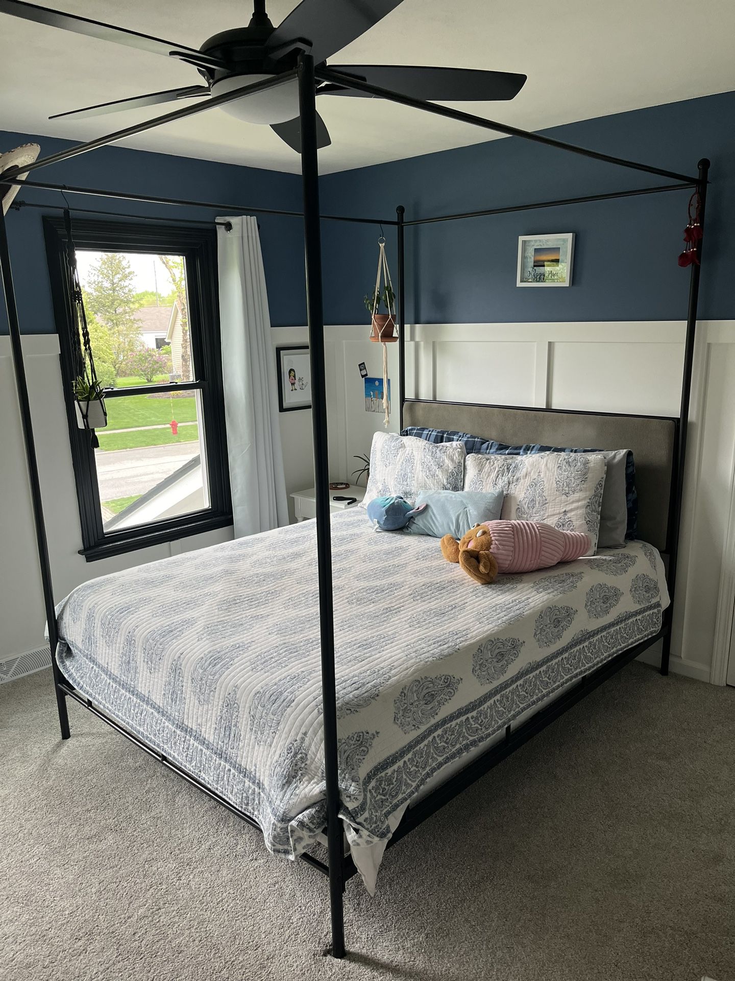 Canopy Bed Frame 