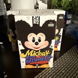 Mickey Family 