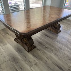 Dining Room Table 