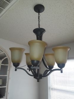 Light fixture