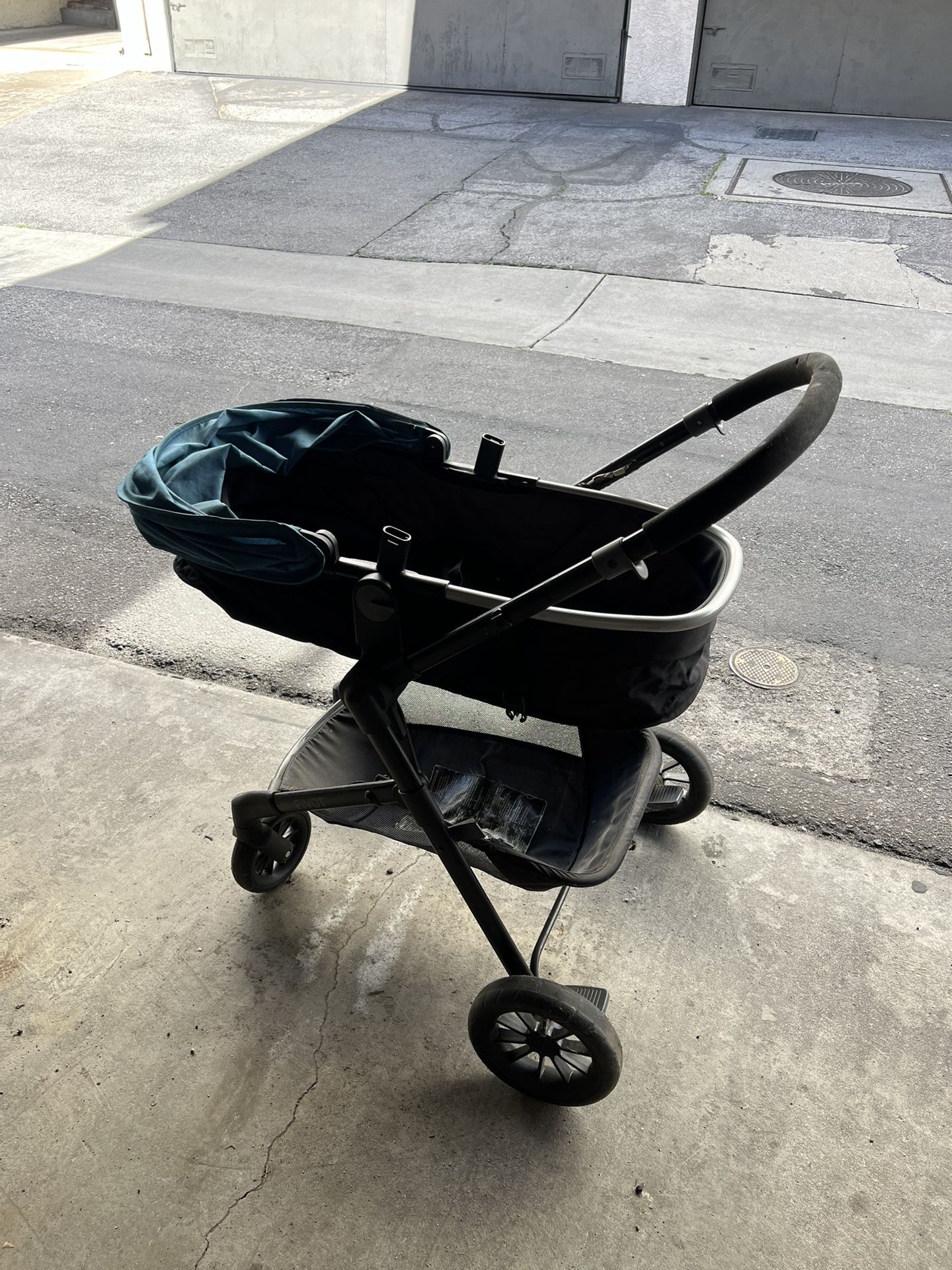 Stroller And Carseat / Carriola Y Portabebe