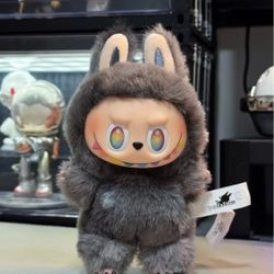 Hidden-ID POP MART The Monsters Labubu Big into Energy Plush Figure