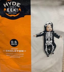 New infant boy fits sizes 0/3 and 3/6 month skeleton hooded jumpsuit costume