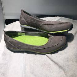 Eddie Bauer  Women’s  Driving Moccasin Size 8.5