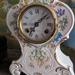 1982 Franz Hermle Floral Porcelain Clock