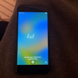 iPhone 8 Look At The Description  To Known About The Phone