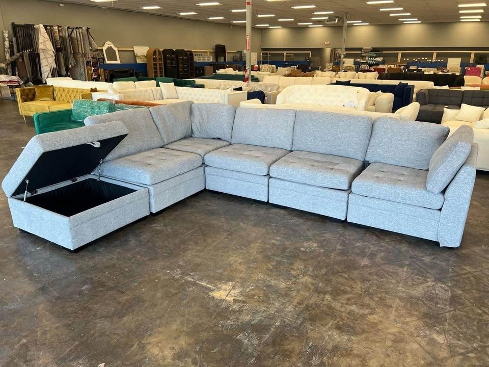 Oversized Super Comfy Modular Sectional With Storage Ottoman $1299!! Same Day Delivery!