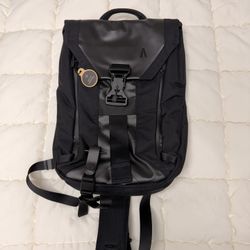 Boundary Supply Errant Sling Black Obsidian