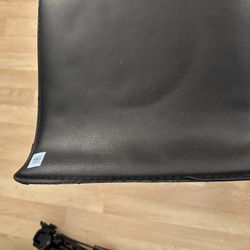2 Bar Stools