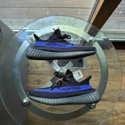 Adidas Yeezy 350 V2 Dazzling Blue Size 10.5 Men’s Og Retro 