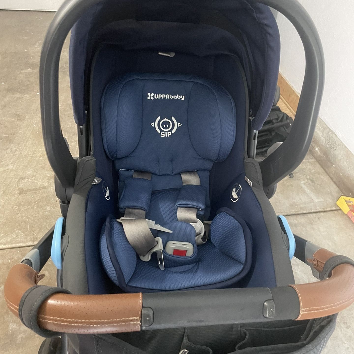 Uppababy Vista Double Stroller With Accessories