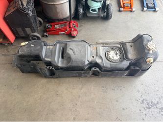 2014 Jeep wrangler Fuel tank