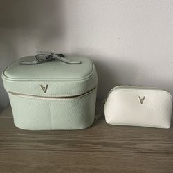 New - Cosmetic Bag Set - Vanessa Williams