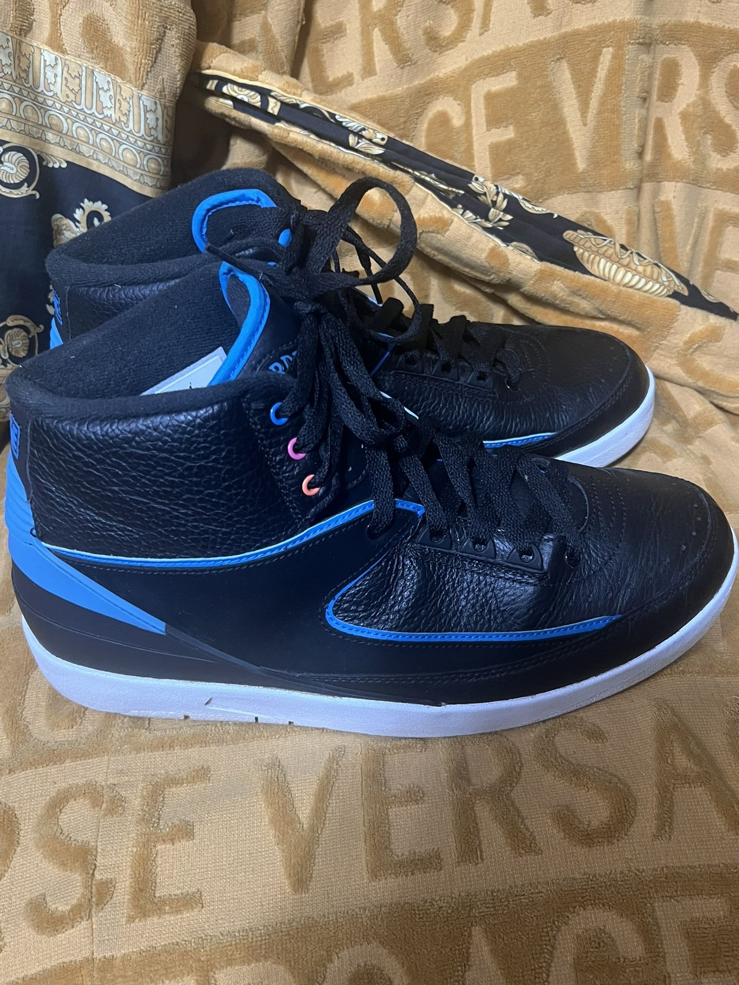 Jordan 2 Retro Radio Raheem
