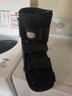 Air cast boot