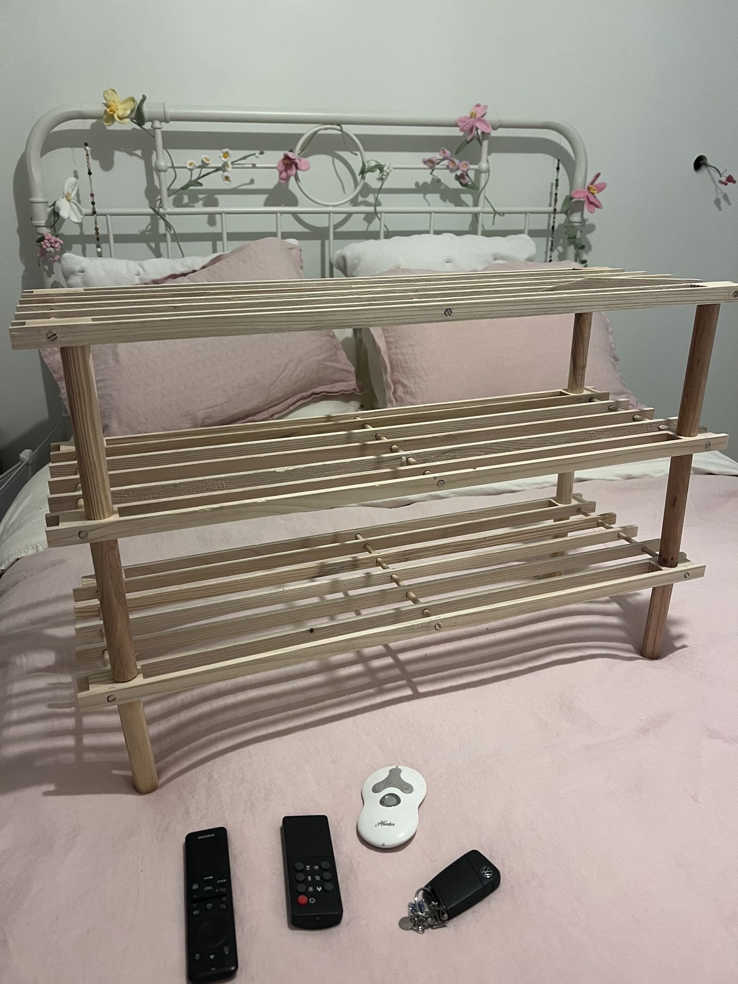 Shoe Shelf And storage 