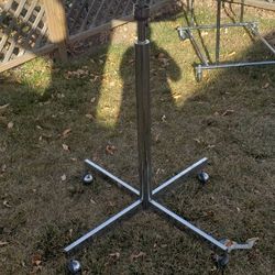 Round Heavy Clothes  Rack