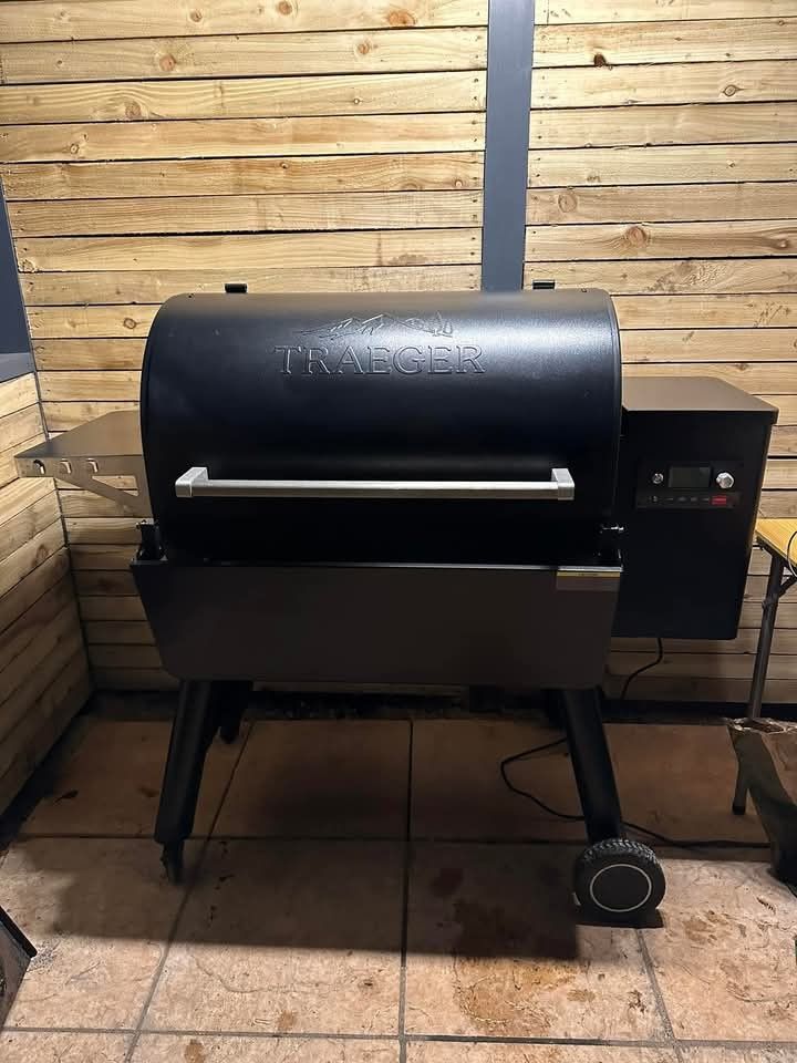 TRAEGER-IRONWOOD 885-Pellet-Grill