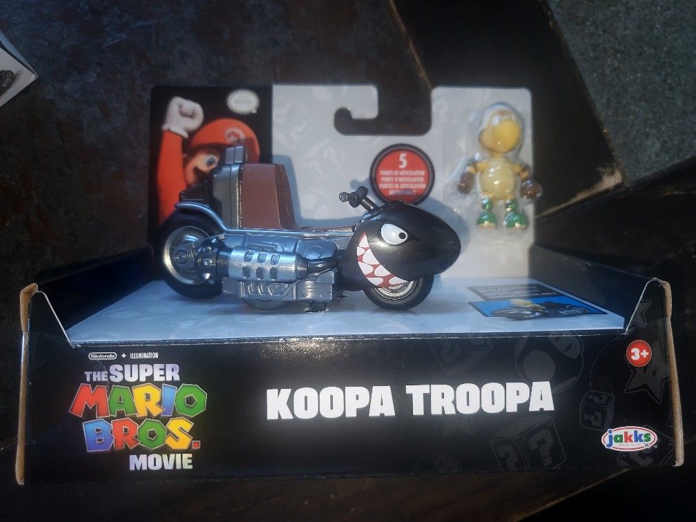 KOOPA TROOPA Figure & Pull Back Racer Kart SUPER MARIO BROS MOVIE Nintendo 2023