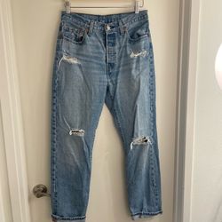 Levi’s 501 mid wash
