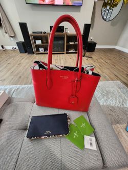Kate Spade Medium Bag with Wallet.