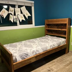 🛏️ Handmade Solid Wood Twin Bed Frame – Built to Last $180 OBO