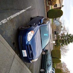 2010 Hyundai  Accent Hatchback Car