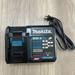 Makita 40v Charger 