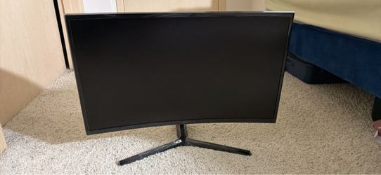 Samsung Curved Monitor