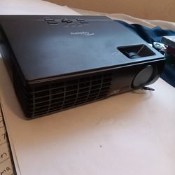 Projector like new