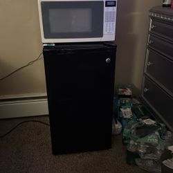 Mini Fridge. Microwave And A Brand New Coffee Pot Still In The Box N Sealed 