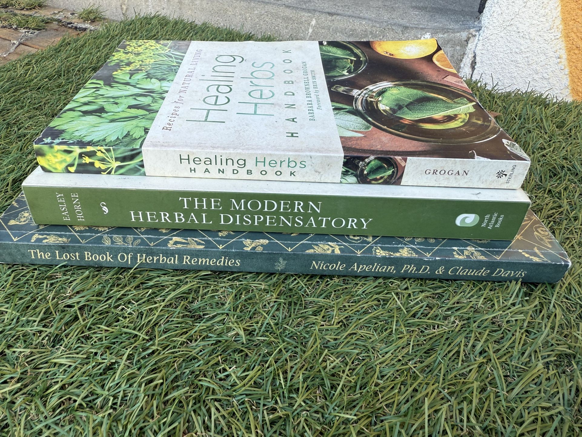 herbal medicine books 