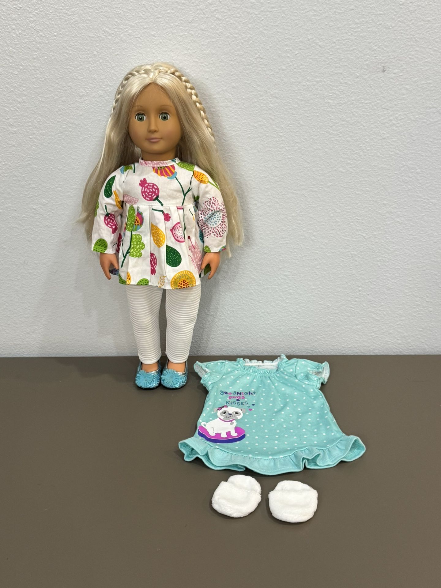 Blonde Hair Our Generation Doll includes Extra Clothes 