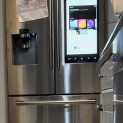 Samsung Family Hub Fridge 