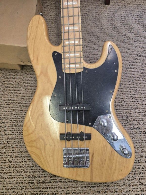 Ken Smith Bass Guitar