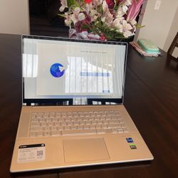 Hp Envy Laptop 15.6” i7 3060 Touch Note