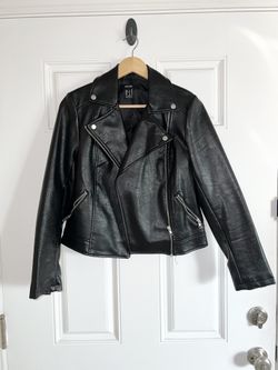 Women’s Forever 21 Black Leather Jacket Size Small