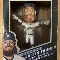 Justin Turner Special edition bobblehead
