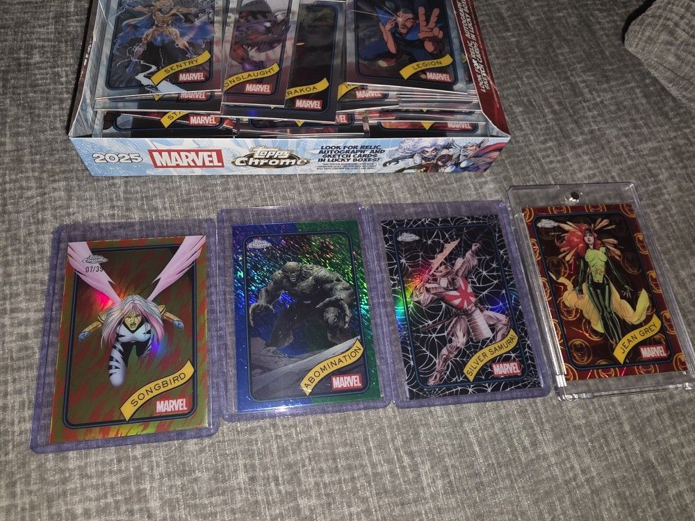 Topps Chrome Marvel Hobby Box