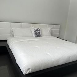 entire bedroom set with wood & white leather