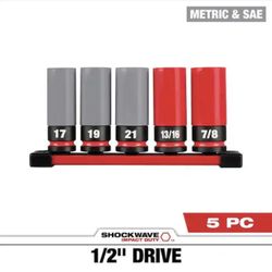 Milwaukee SHOCKWAVE Impact-Duty 1/2 in. Drive Deep SAE & Metric Lug Nut Impact Socket Set (5-Piece
